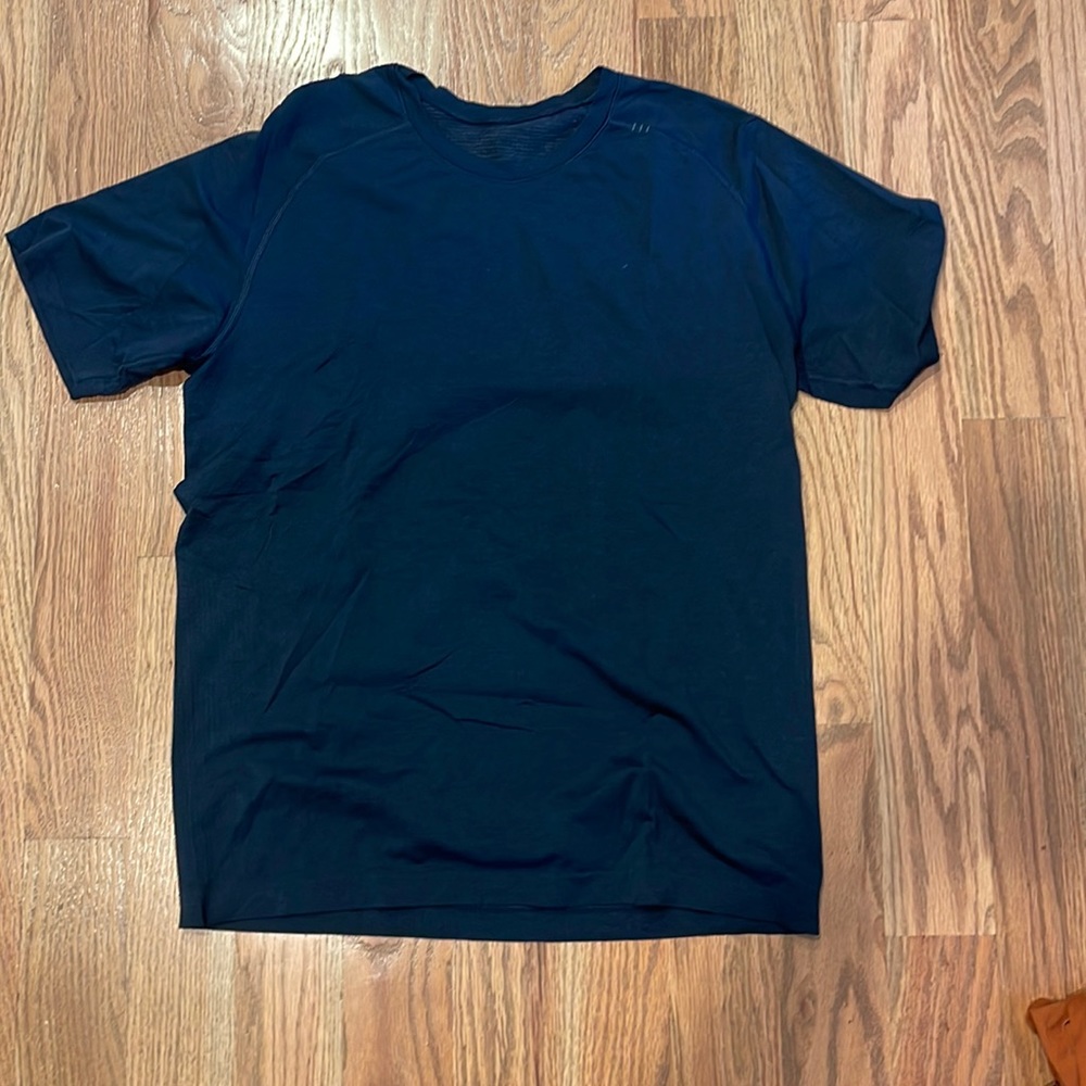 Lululemon shirt